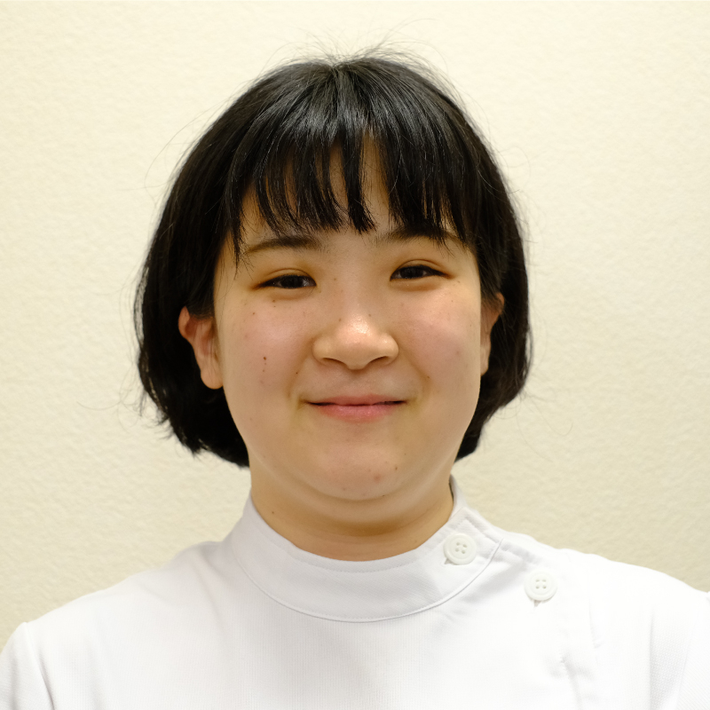 城内　あゆみ