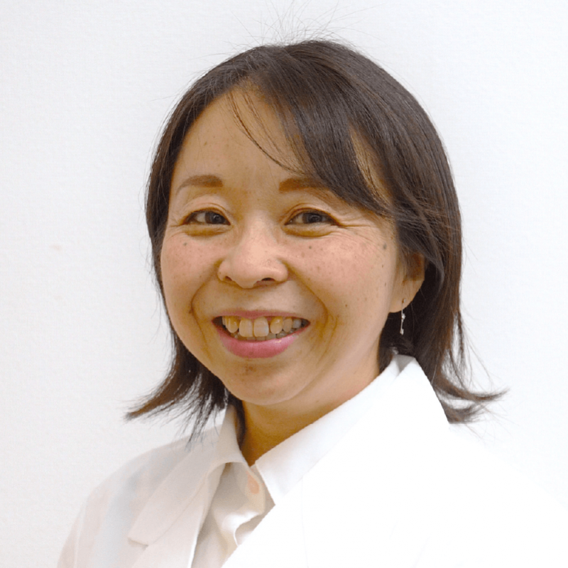 園部 育代
登録販売者国際中医専門員
東京都立大学大学院　理学研究科卒