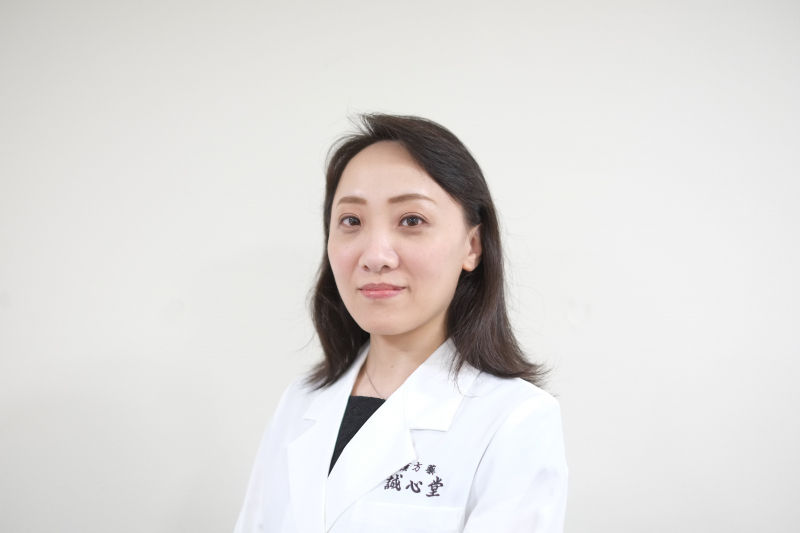 趙 貞華(チョウ テイカ)
黒竜江中医薬大学卒（中華人民共和国）
漢方相談担当曜日：月曜・土曜