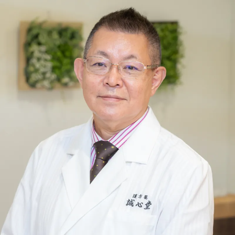 講師　西野裕一